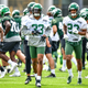 Illustration for article titled NFLPA Warns Holdouts They Need To Consider The Risk That They’ll End Up Having To Sign With Jets